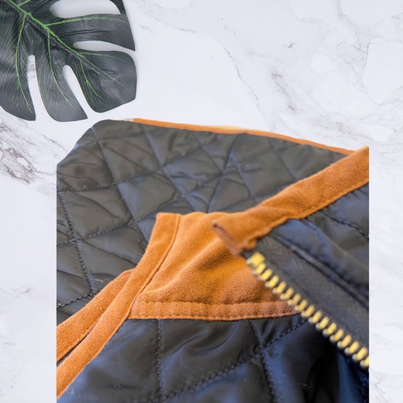 Vince Camuto Vest - Picture 5 of 8